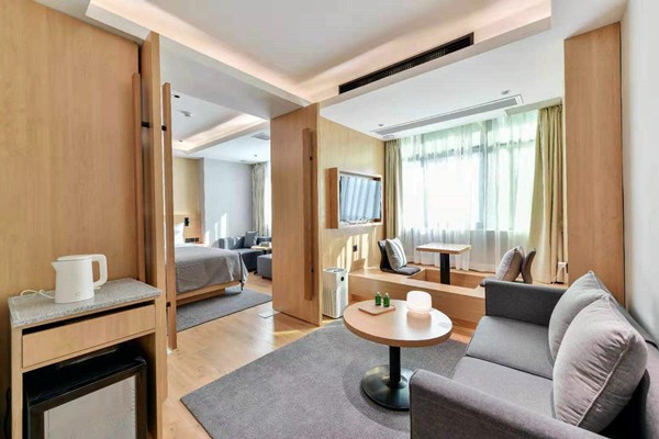 客房控制系統(tǒng)是一套簡單的控制程序？